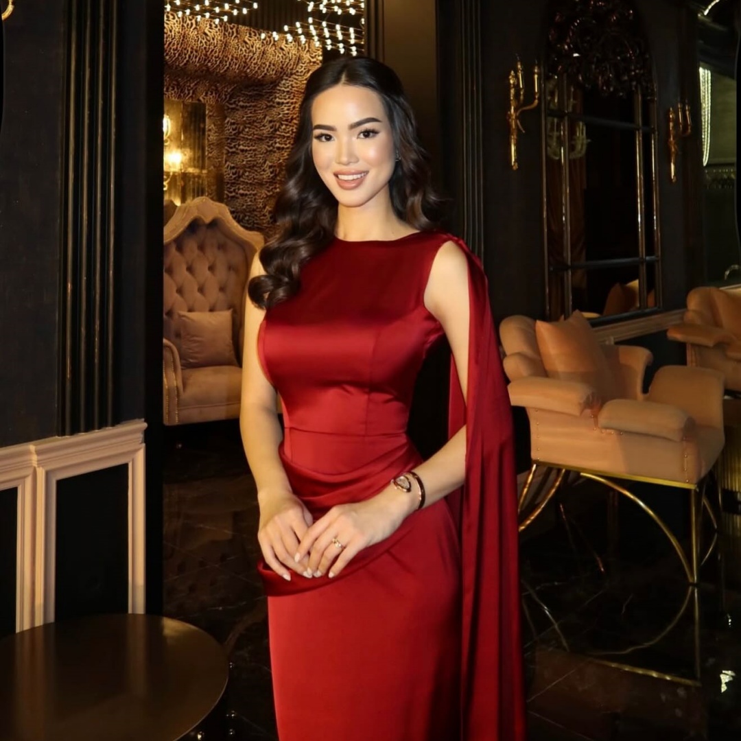 Bella Customized Red Satin One - đánh giá và giá Women Formal Wear For Graduation